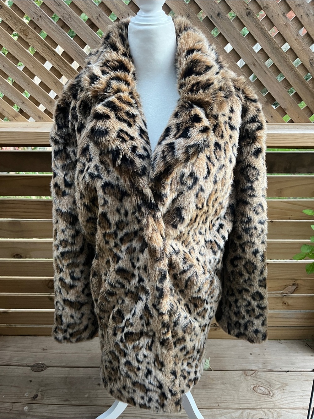 American Eagle Outfitters Leopard Print Teddy Coat in Tan and Black